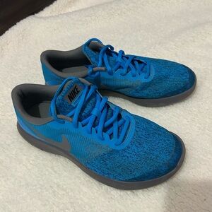 Nike Blue and Gray Women's Sneakers